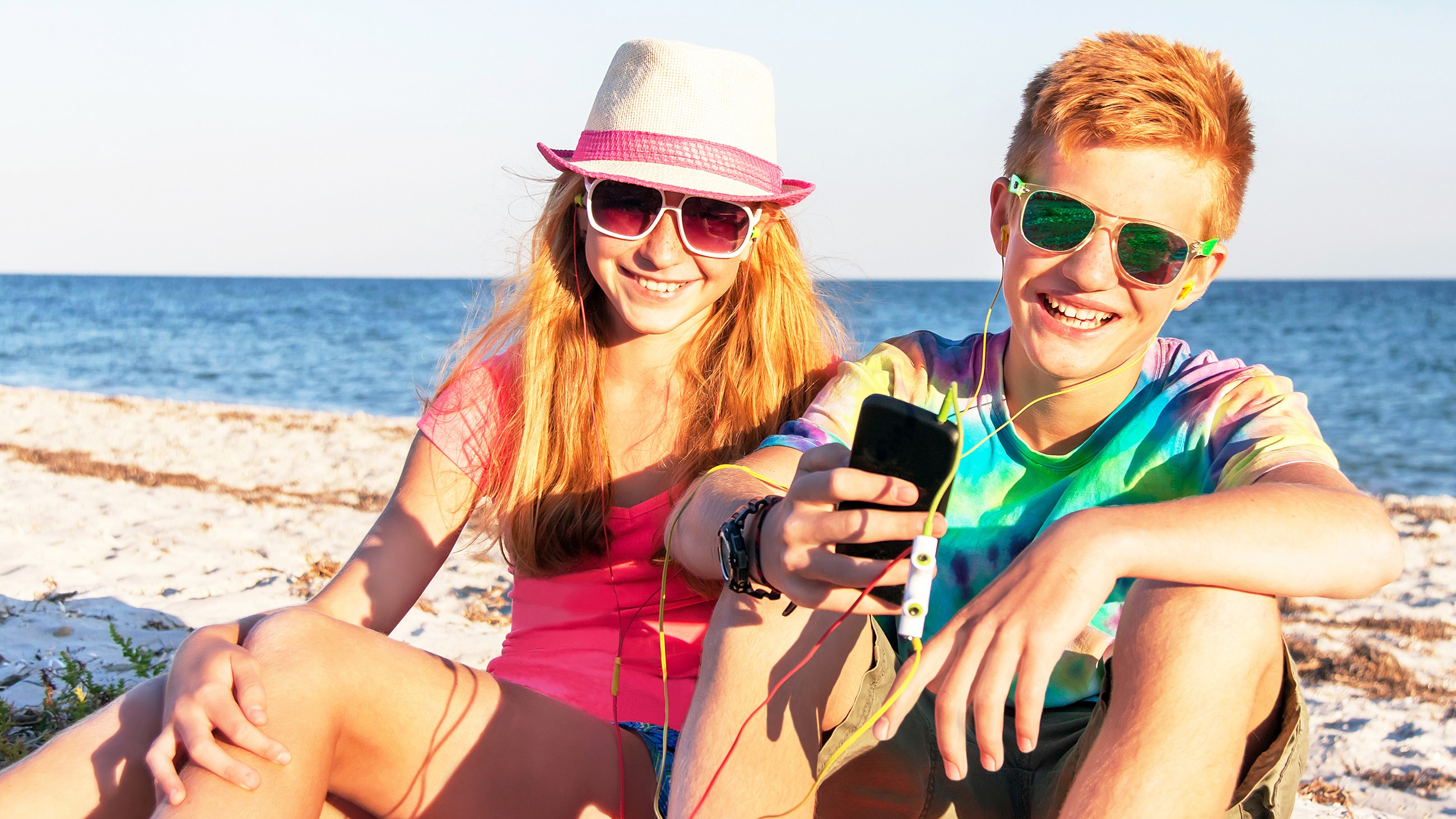 teenagers on beach dreamstime_m_47173914 (2) Job Crusher